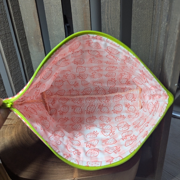 Homemade Cosmetic Bags (set of 2 - small & large) - Picture 6 of 6